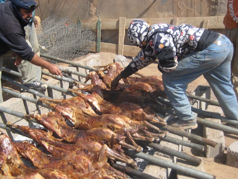 Méchoui : Les secrets d&rsquo;un festin ancestral